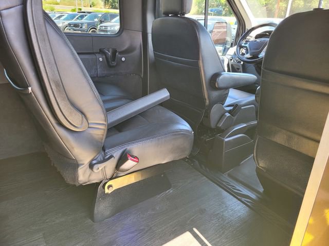 Certified 2019 Ford Transit 350 XL RWD image 12