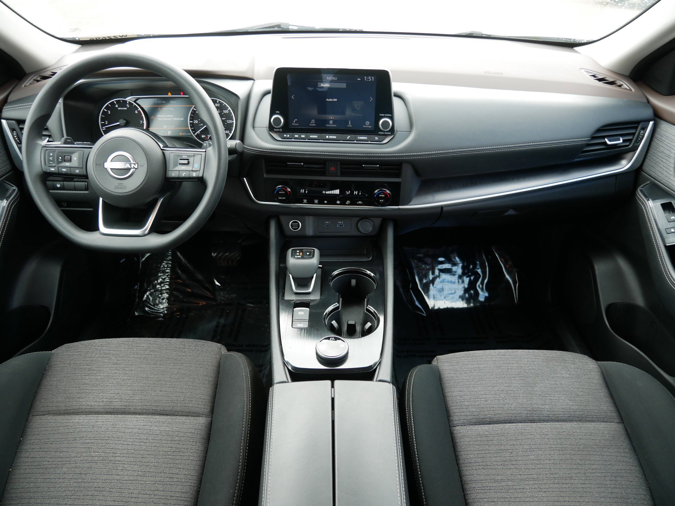 Used 2023 Nissan Rogue SV AWD/4WD image 10