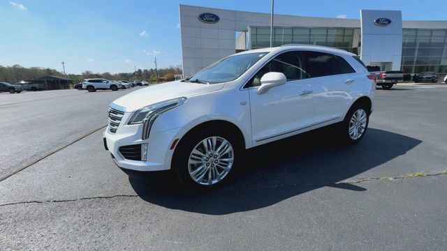 Used 2018 Cadillac XT5 Premium Luxury image 2