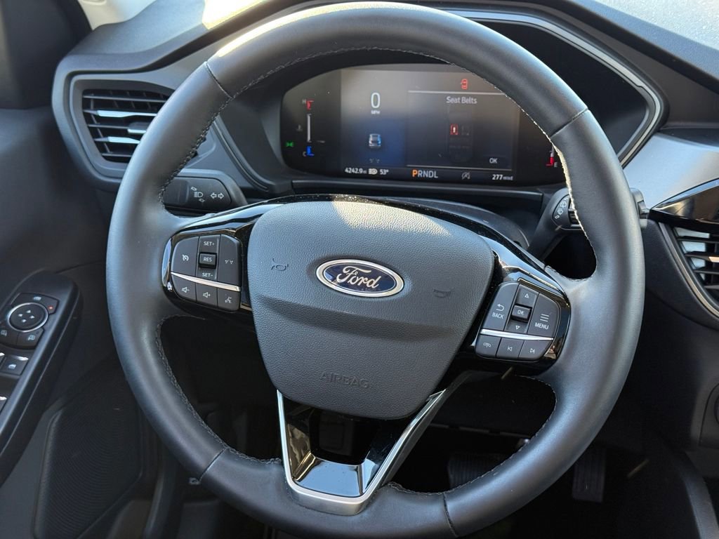 Certified 2025 Ford Escape Active w/ Cold Weather Package image 15