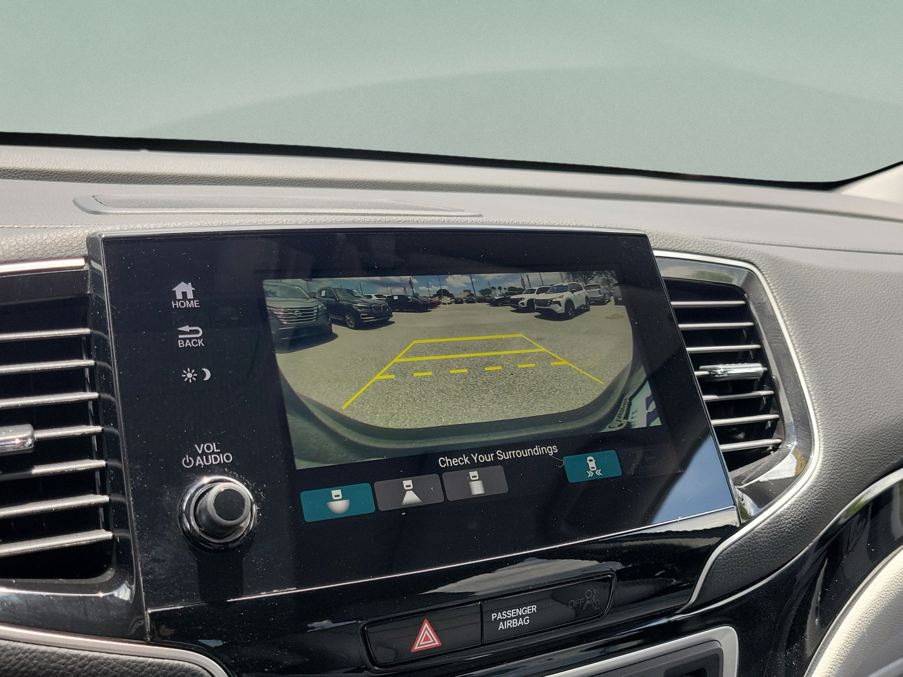 Used 2020 Honda Pilot Touring image 28