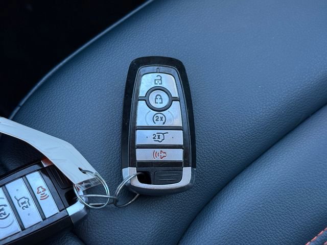 Certified 2022 Ford Edge SEL w/ Sport Appearance Package image 18