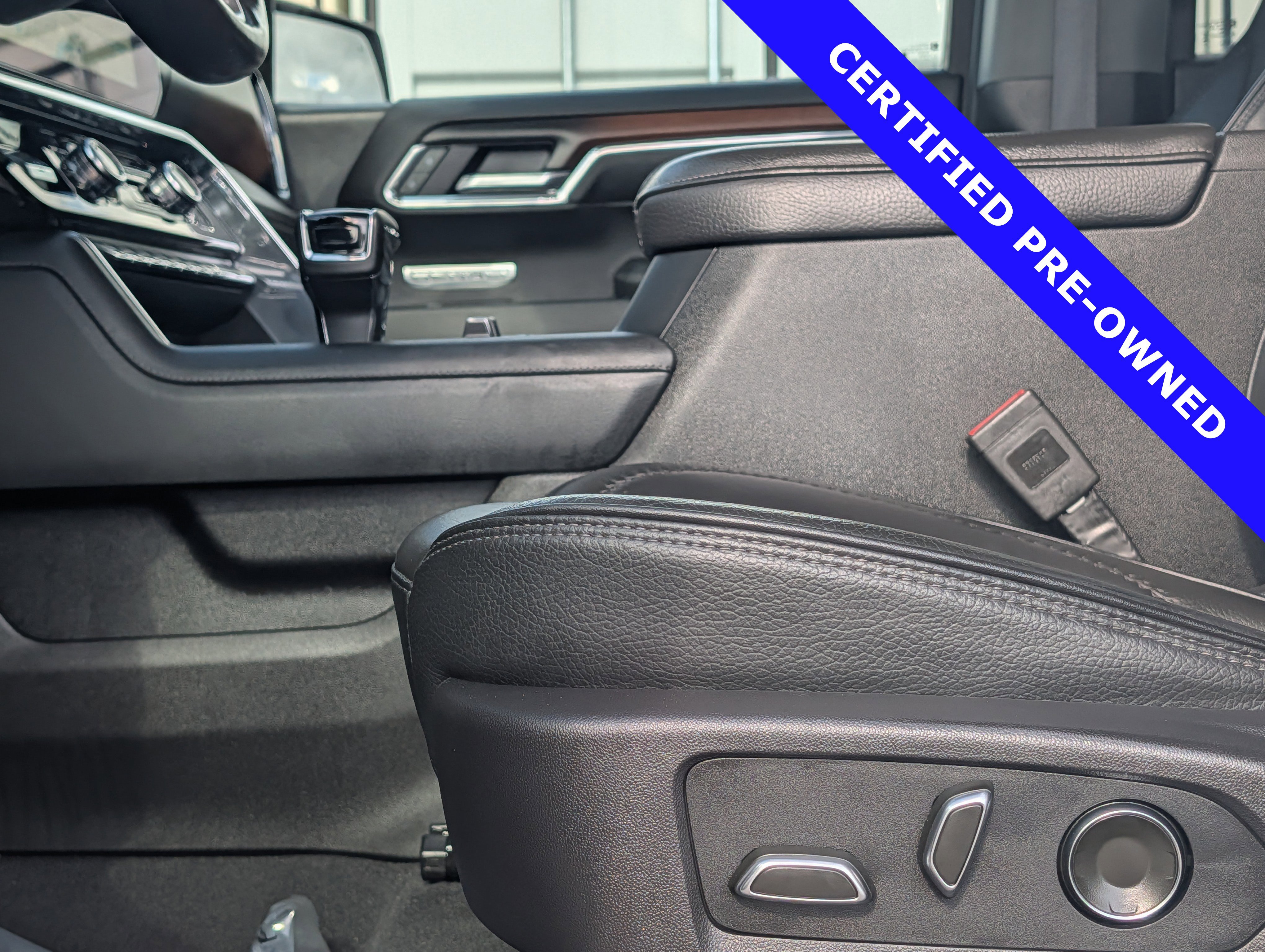 Used 2024 GMC Sierra 1500 Denali AWD/4WD image 23