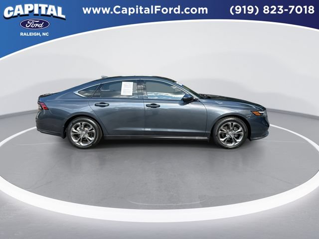 Used 2023 Honda Accord EX image 9