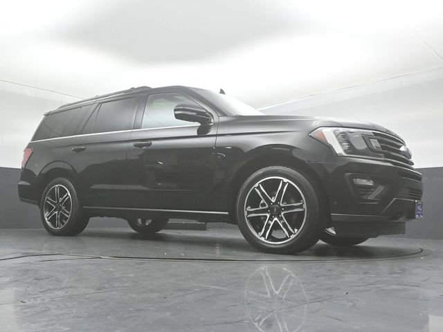 Certified 2020 Ford Expedition Limited w/ Equipment Group 303A image 20