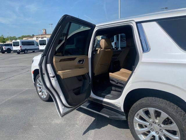 Used 2021 Chevrolet Tahoe Premier w/ Premium Package image 28