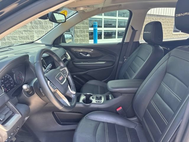 Used 2024 GMC Terrain Denali w/ Black Diamond Edition AWD/4WD image 14