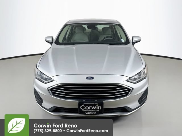 Certified 2019 Ford Fusion SE FWD image 2