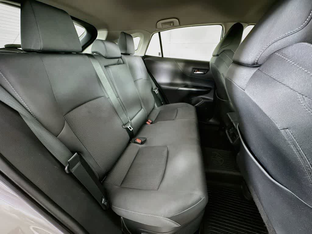 Used 2021 Toyota Venza LE AWD/4WD image 31