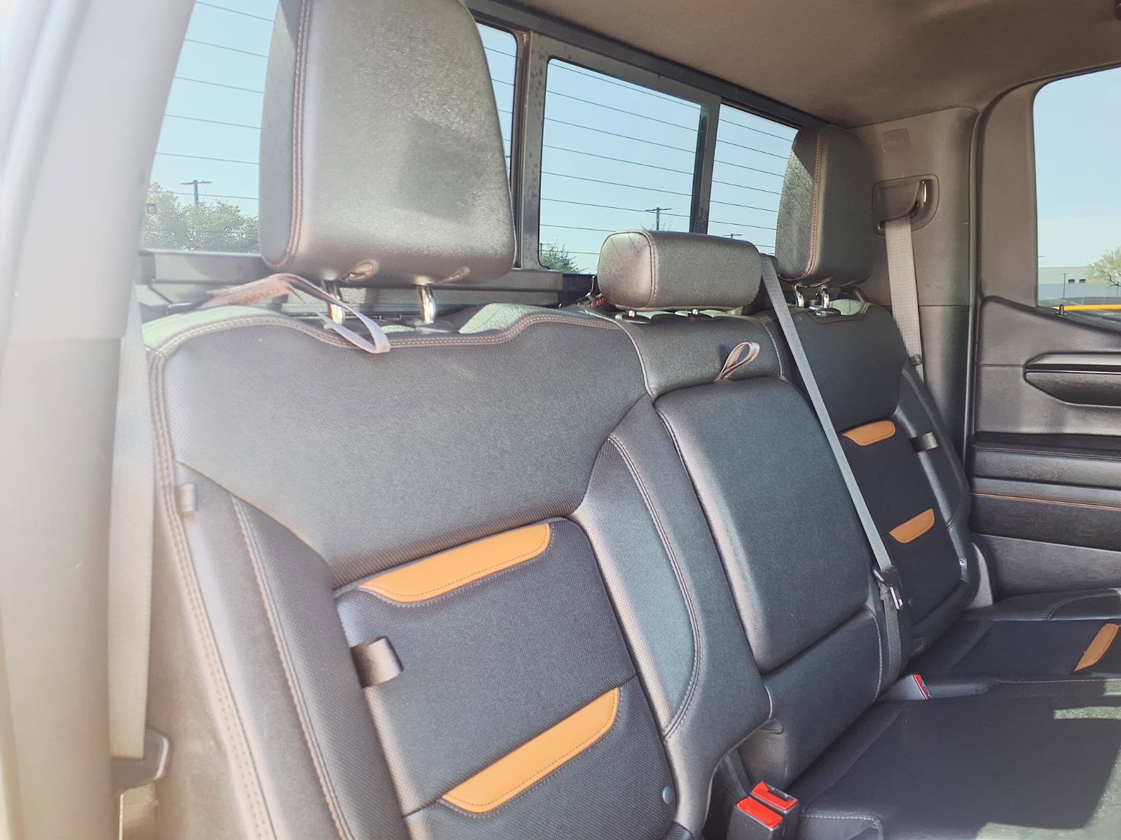 Used 2023 GMC Sierra 1500 AT4 w/ AT4 Premium Package AWD/4WD image 15