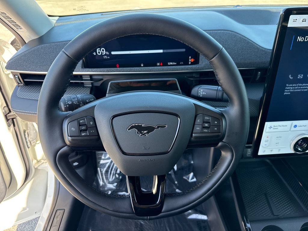 Certified 2025 Ford Mustang Mach-E Premium RWD image 15