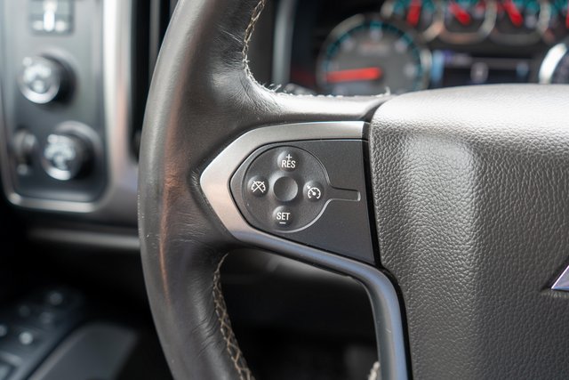 Used 2018 Chevrolet Silverado 1500 LT w/ All Star Edition AWD/4WD image 19