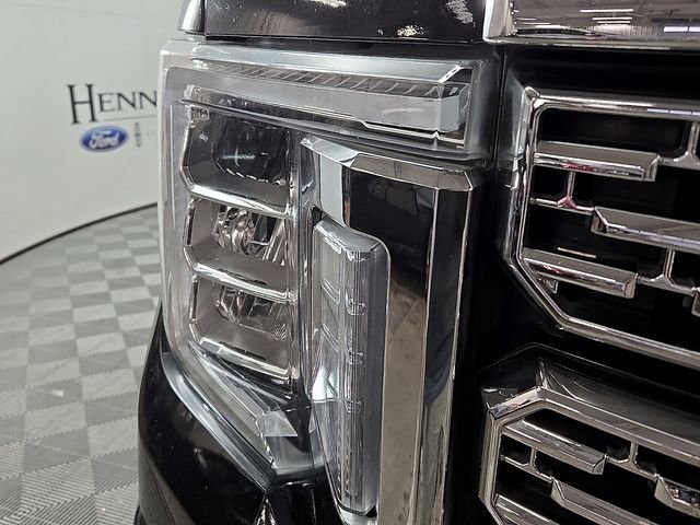 Used 2020 GMC Sierra 2500 Denali w/ Denali Ultimate Package image 9