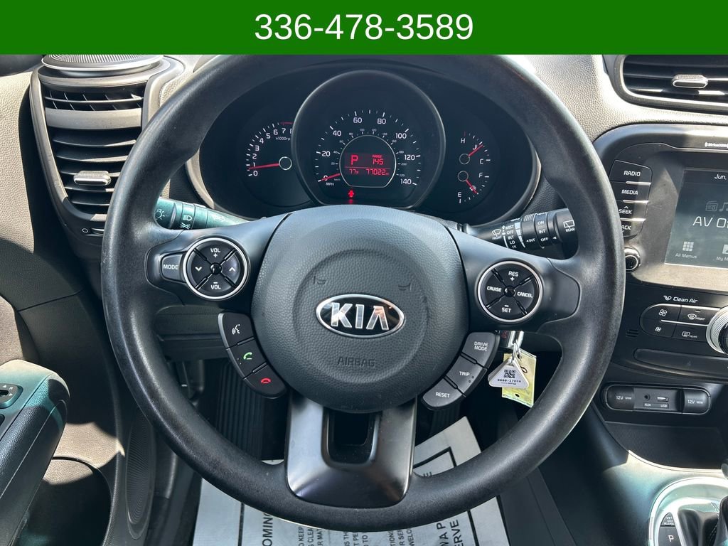 Used 2019 Kia Soul + FWD image 14