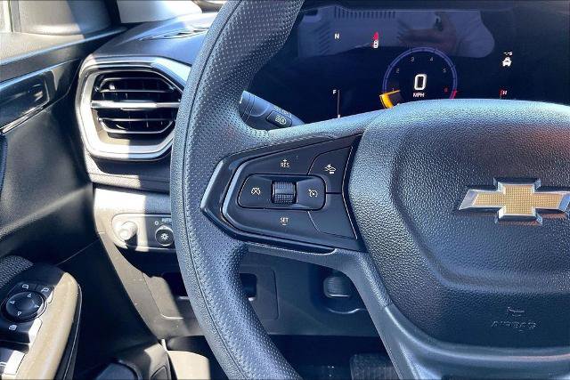 Used 2025 Chevrolet TrailBlazer LT AWD/4WD image 18