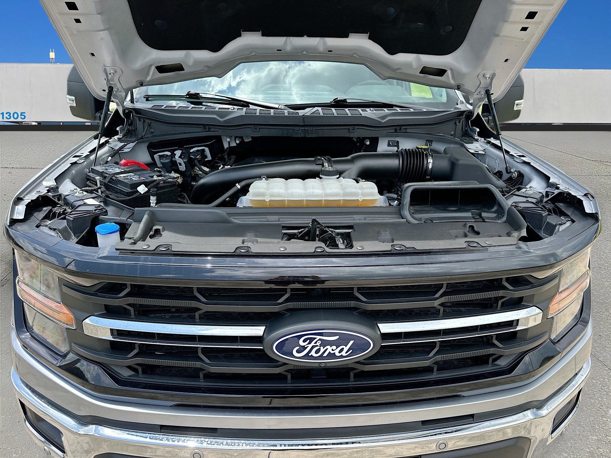 Certified 2024 Ford F150 XLT w/ Equipment Group 302A MID AWD/4WD image 29