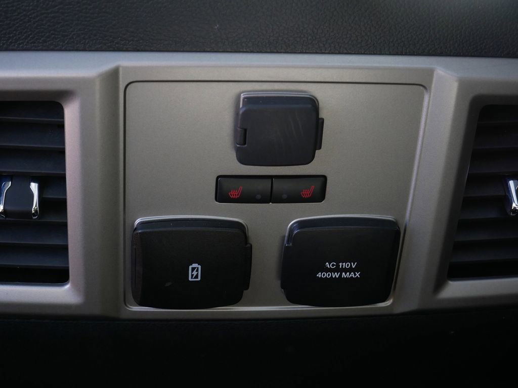 Certified 2022 Ford F250 Lariat w/ Tremor Off-Road Package image 14