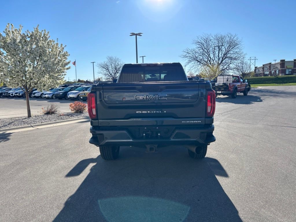 Used 2022 GMC Sierra 2500 Denali w/ Denali Ultimate Package AWD/4WD image 9