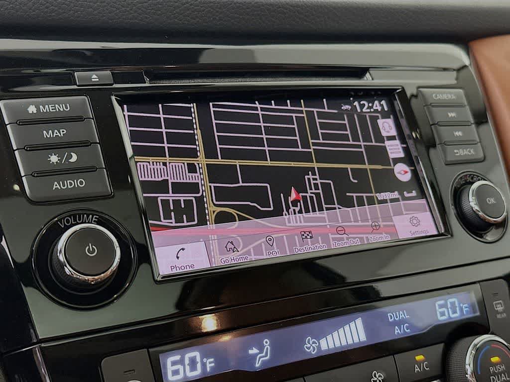 Used 2018 Nissan Rogue SL w/ Premium Package FWD image 28