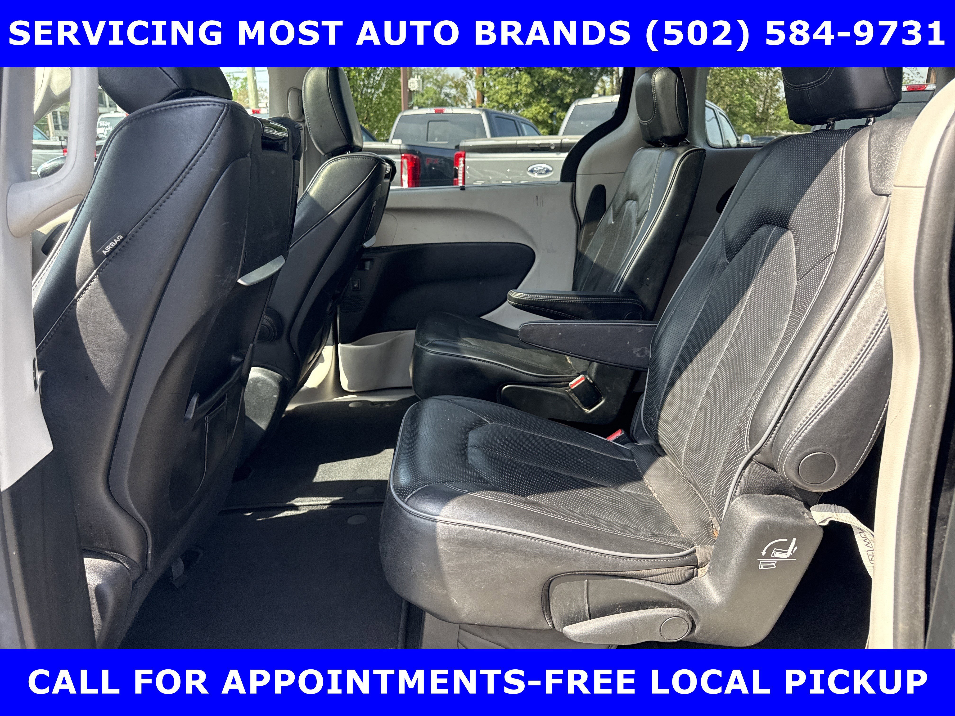 Used 2018 Chrysler Pacifica Limited FWD image 15