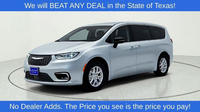 Used 2024 Chrysler Pacifica Touring-L FWD image 3