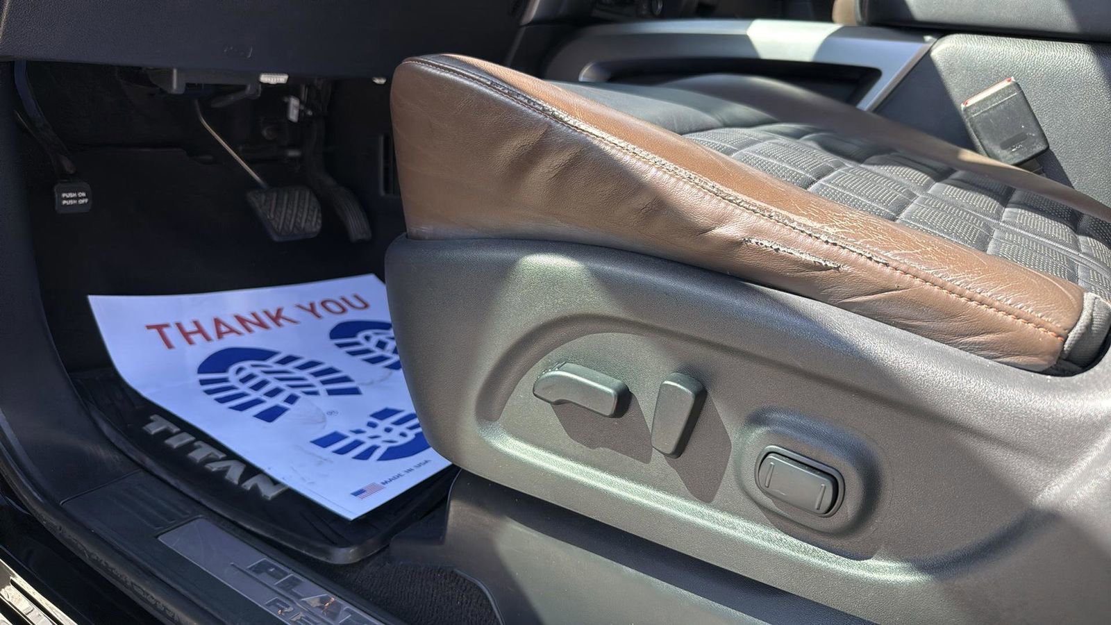 Used 2017 Nissan Titan Platinum Reserve image 8