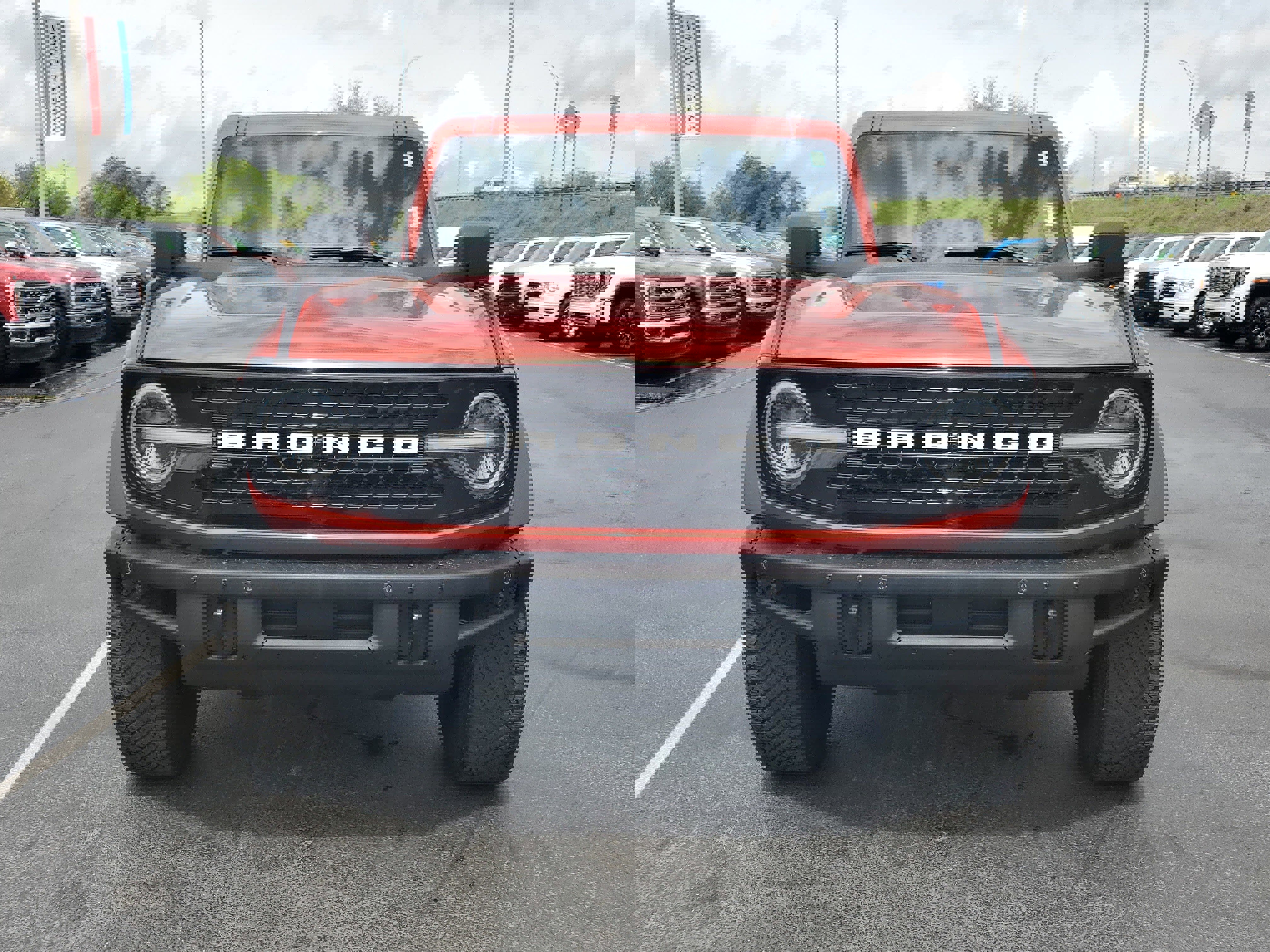 Certified 2024 Ford Bronco Wildtrak image 5