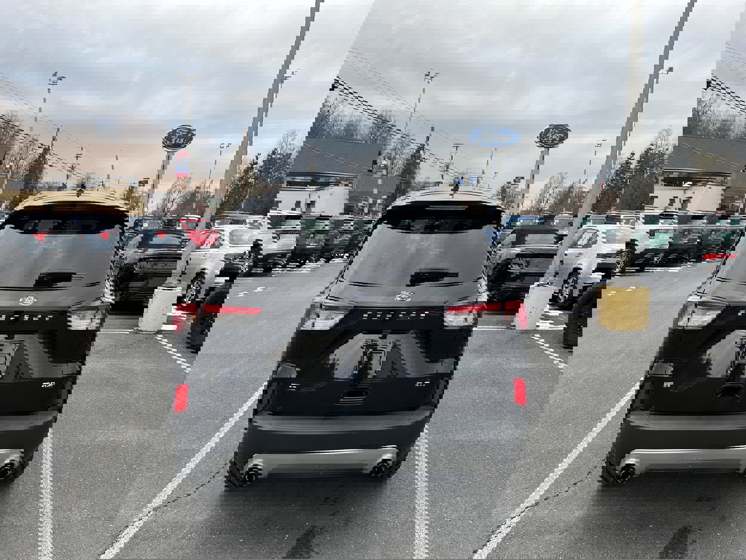 Certified 2022 Ford Escape SE w/ Convenience Package image 4