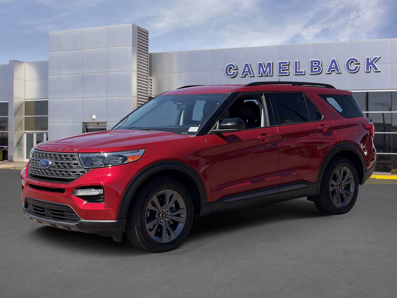 Certified 2023 Ford Explorer XLT w/ Equipment Group 202A AWD/4WD image 33