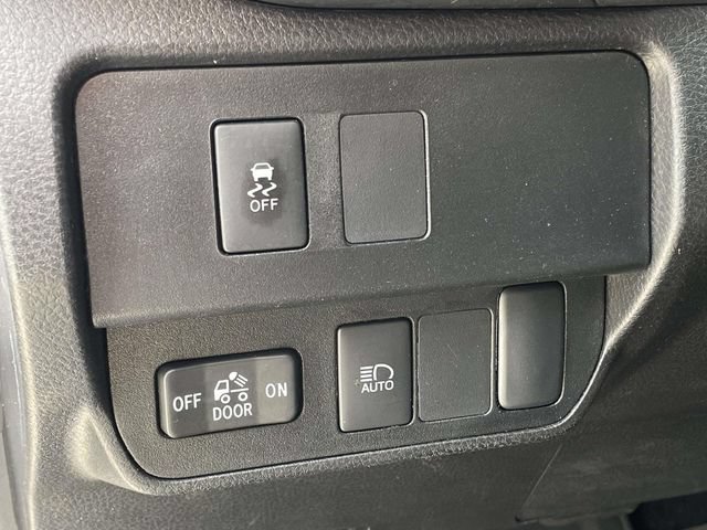 Used 2023 Toyota Tacoma SR5 AWD/4WD image 18
