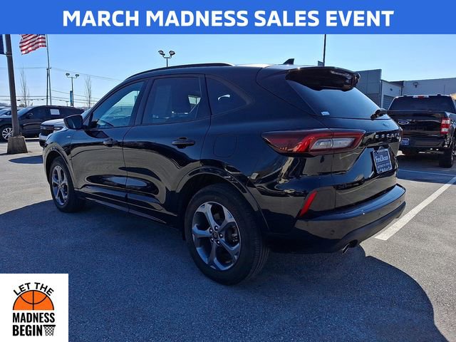 Certified 2023 Ford Escape ST-Line w/ Tech Pack #1 image 7
