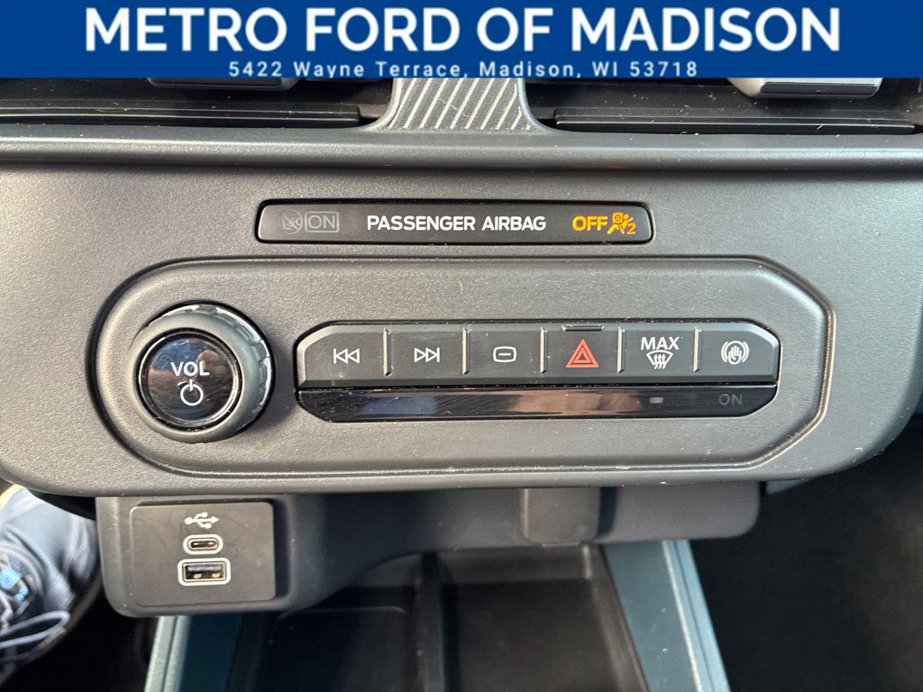 Certified 2025 Ford Maverick XL FWD image 23