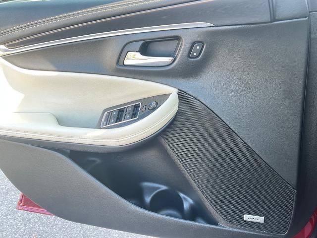 Used 2018 Chevrolet Impala LT w/ Sunroof and Spoiler Package image 18