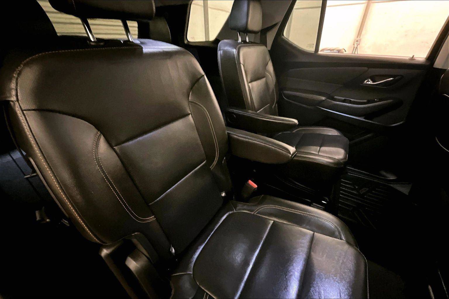 Used 2020 Chevrolet Traverse Premier w/ Redline Edition image 26