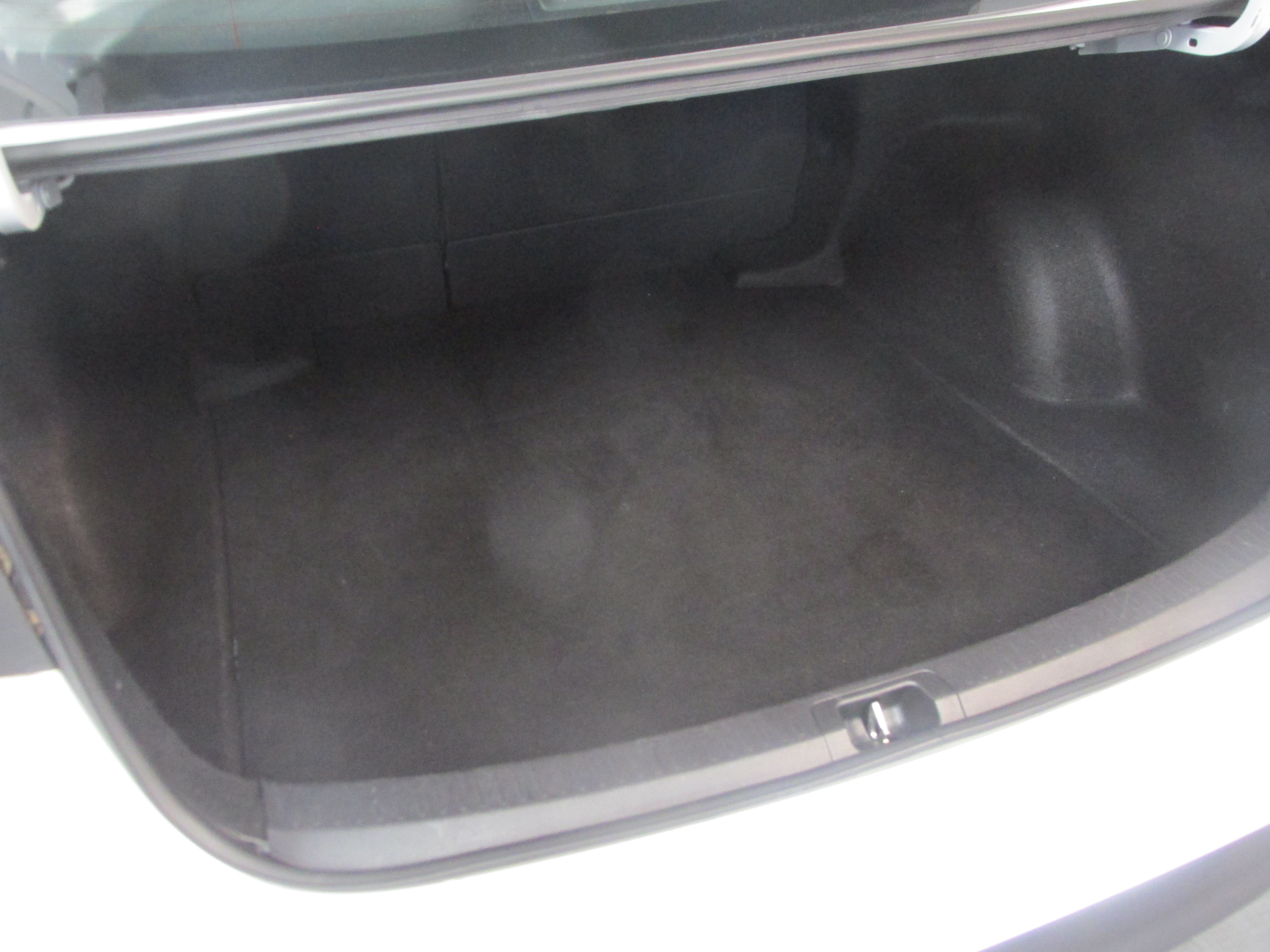 Used 2024 Toyota Corolla LE FWD image 21