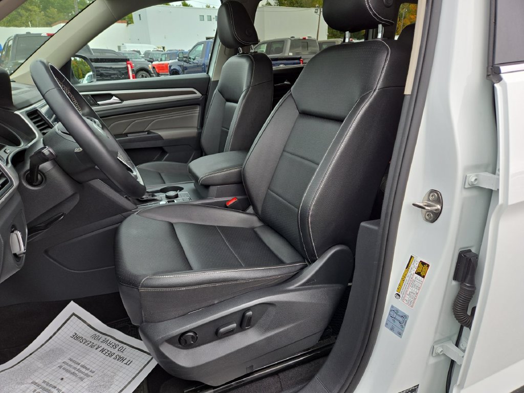 Used 2021 Volkswagen Atlas SE AWD/4WD image 6