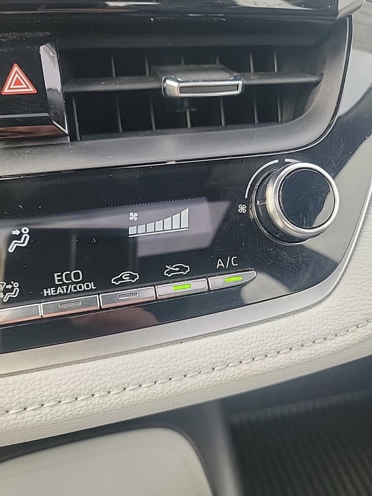 Used 2020 Toyota Corolla SE image 54