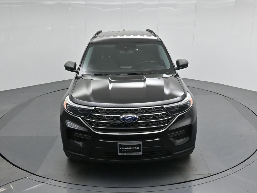 Certified 2022 Ford Explorer XLT image 41