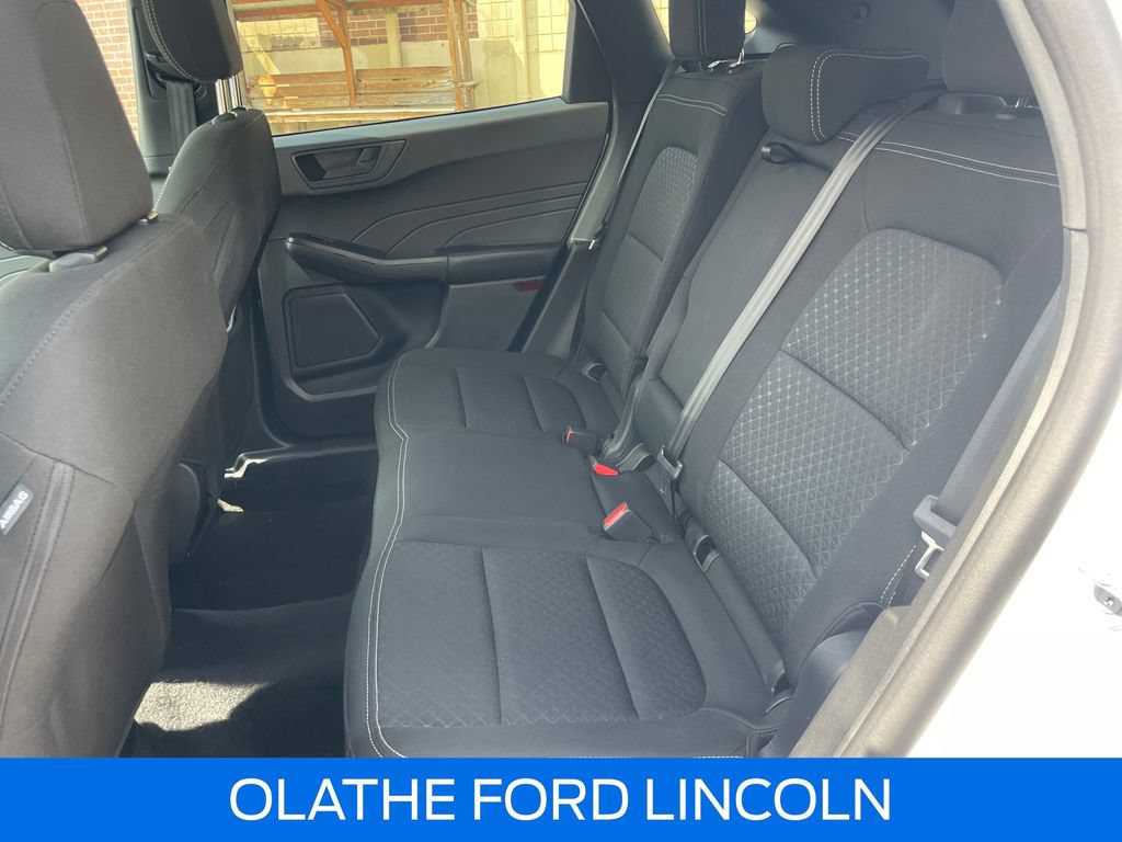Certified 2025 Ford Escape Active AWD/4WD image 23