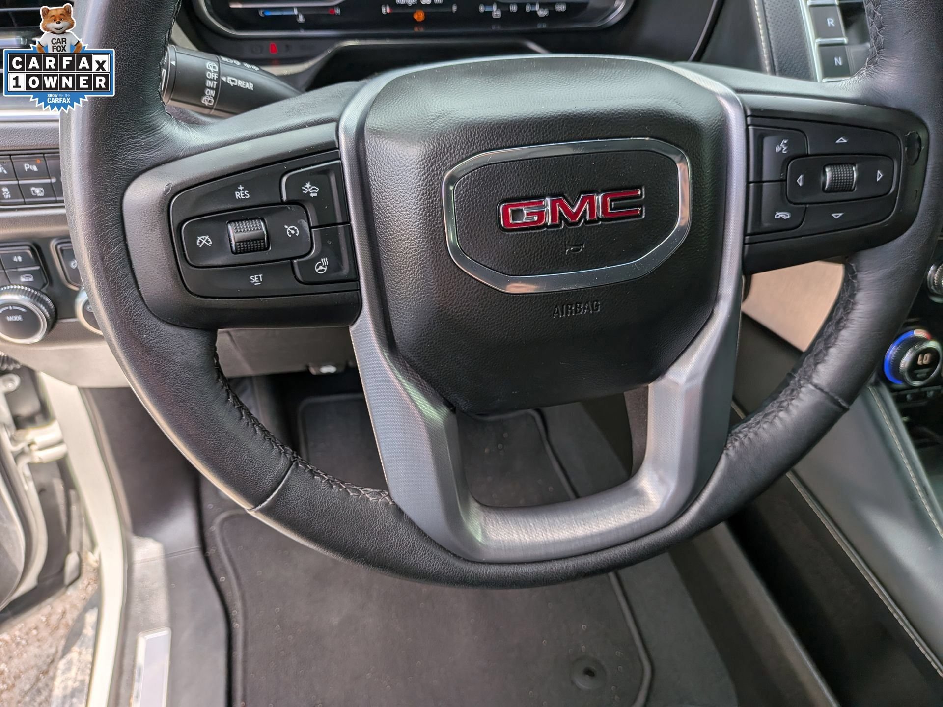 Used 2022 GMC Yukon SLT w/ SLT Luxury Package AWD/4WD image 28