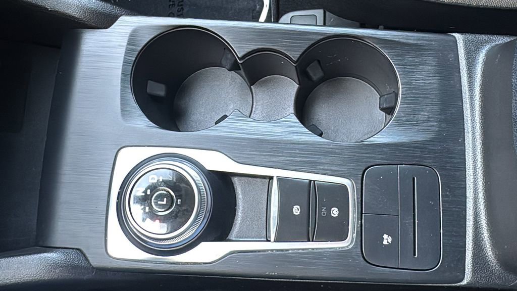 Certified 2022 Ford Escape SE image 15