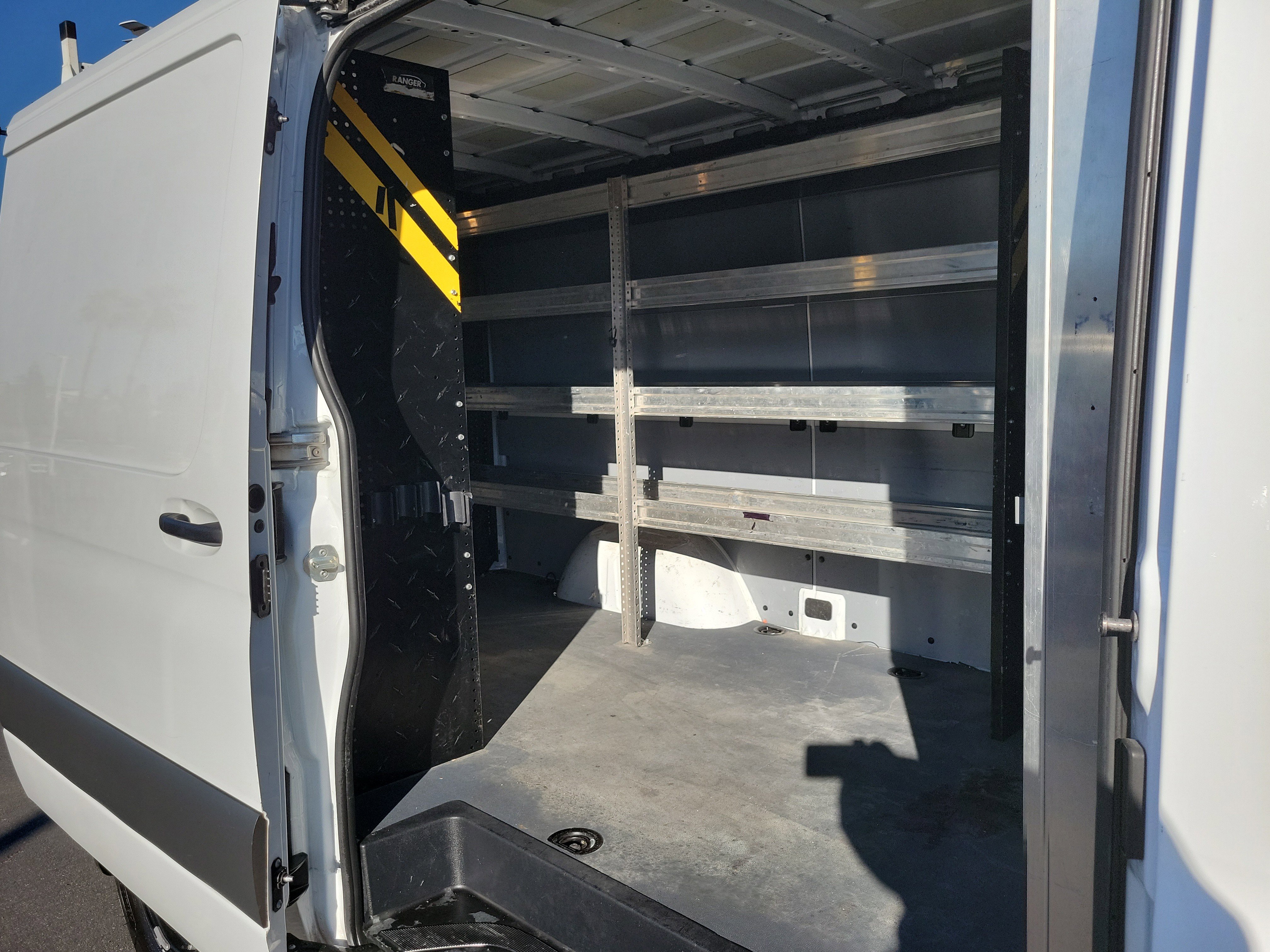 Used 2023 Mercedes-Benz Sprinter 1500 image 12