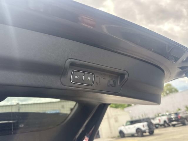 Certified 2025 Ford Explorer ST AWD/4WD image 7