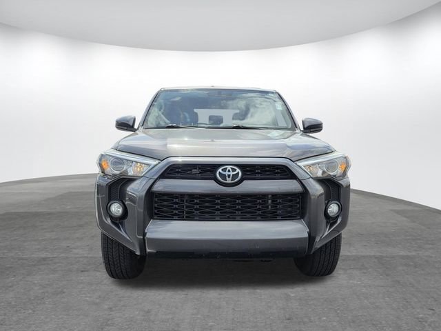 Used 2019 Toyota 4Runner SR5 RWD image 2