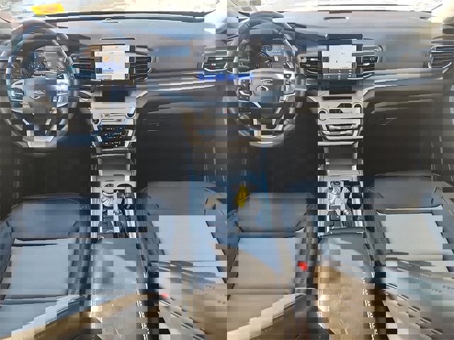 Certified 2023 Ford Explorer XLT w/ Equipment Group 202A image 8