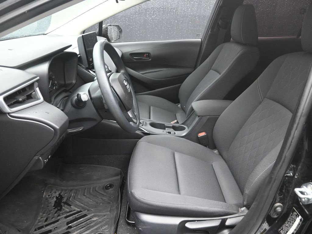 Used 2024 Toyota Corolla LE image 16