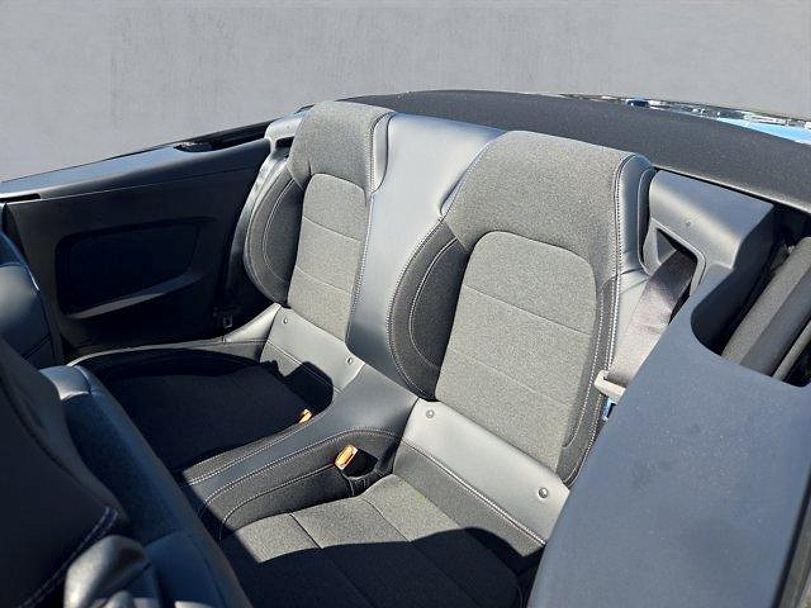 Certified 2025 Ford Mustang Convertible RWD image 23
