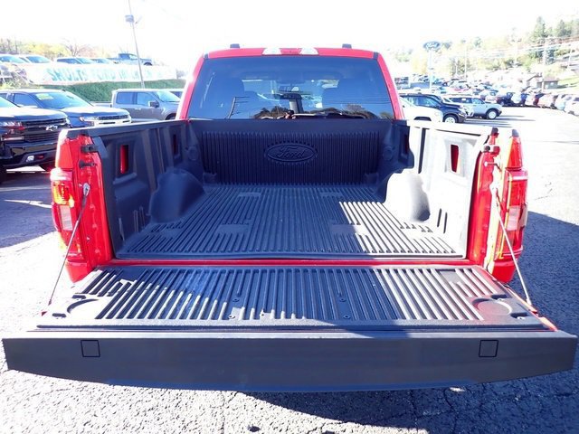 Certified 2022 Ford F150 XLT w/ Equipment Group 301A Mid image 10