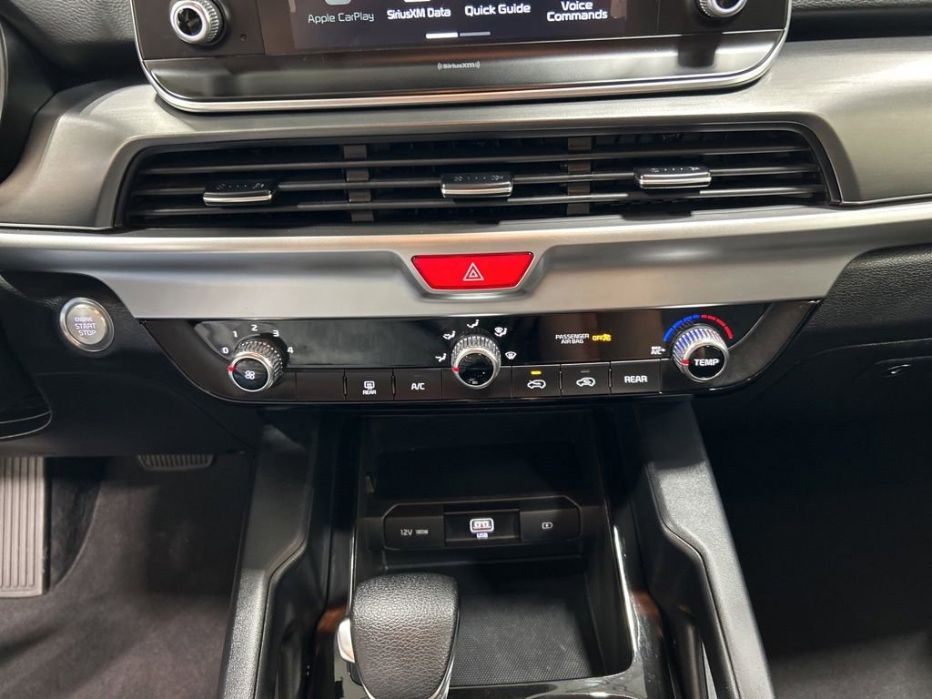 Used 2020 Kia Telluride LX AWD/4WD image 23