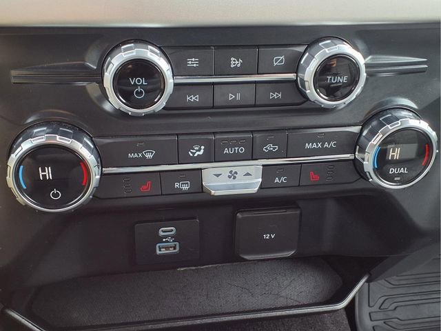 Certified 2021 Ford F150 XLT w/ Equipment Group 302A High image 16